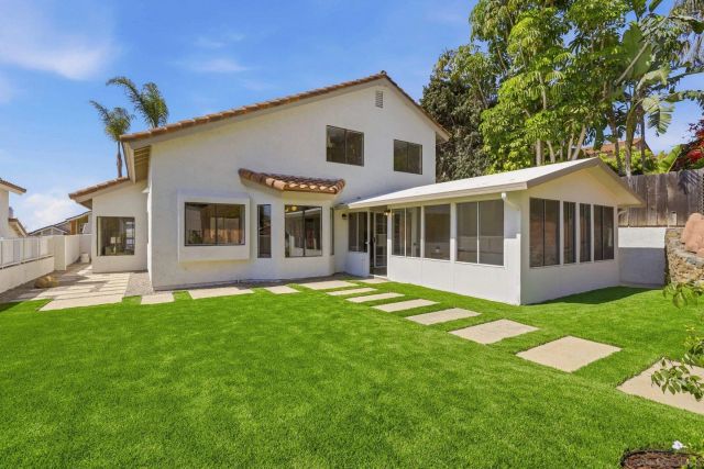 12737 Isocoma, San Diego, CA 92129
