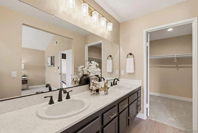 12737 Isocoma, San Diego, CA 92129