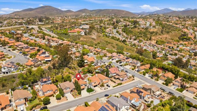 12737 Isocoma, San Diego, CA 92129