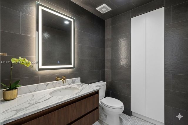 9511 Collins Ave 606, Surfside, FL 33154