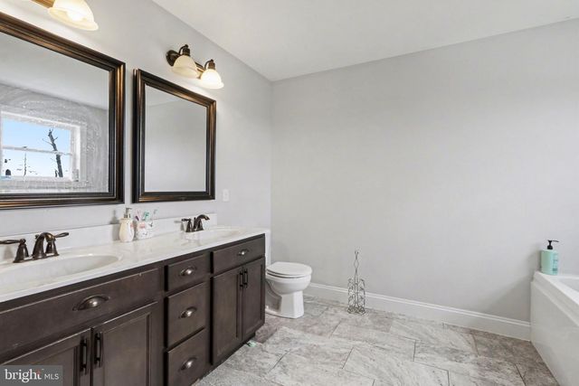 108 APPLE BLOSSOM COURT, Fayetteville, PA 17222