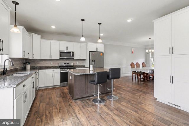 108 APPLE BLOSSOM COURT, Fayetteville, PA 17222