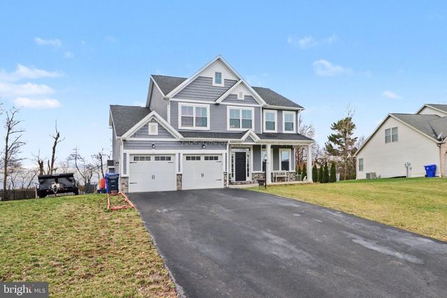108 APPLE BLOSSOM COURT, Fayetteville, PA 17222