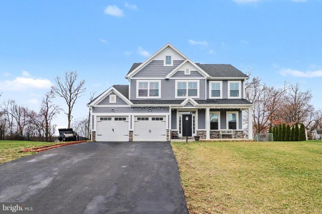 108 APPLE BLOSSOM COURT, Fayetteville, PA 17222