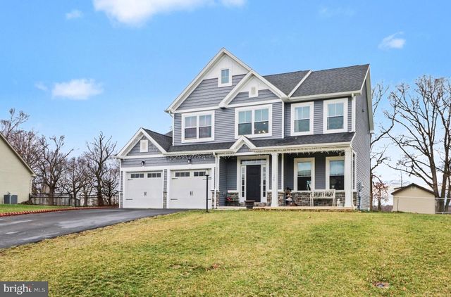 108 APPLE BLOSSOM COURT, Fayetteville, PA 17222