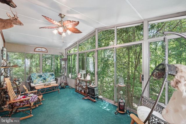 4010 BEACH DR, Chesapeake Beach, MD 20732