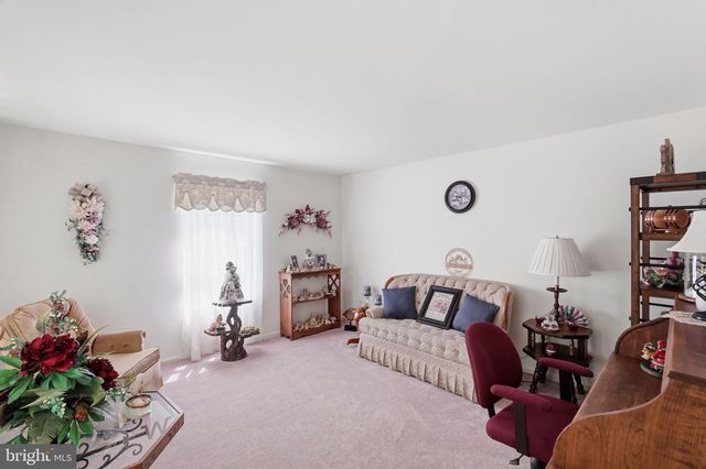 4010 BEACH DR, Chesapeake Beach, MD 20732