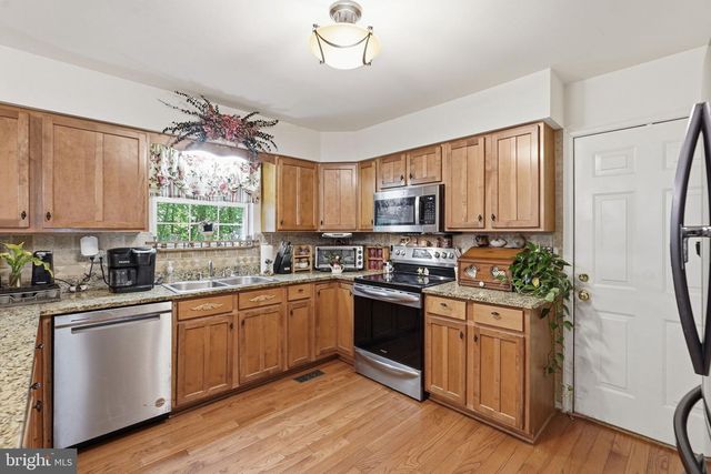 4010 BEACH DR, Chesapeake Beach, MD 20732