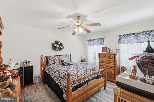 4010 BEACH DR, Chesapeake Beach, MD 20732