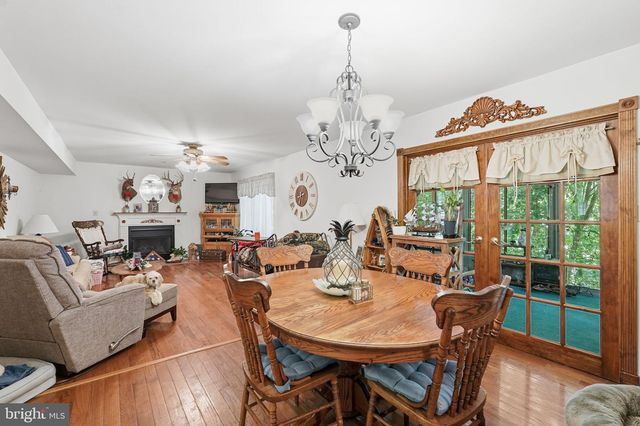 4010 BEACH DR, Chesapeake Beach, MD 20732