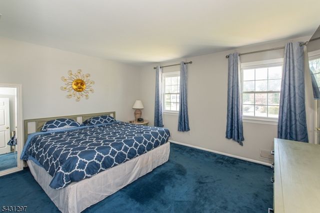 8 Maple Ave, East Hanover Twp., NJ 07936
