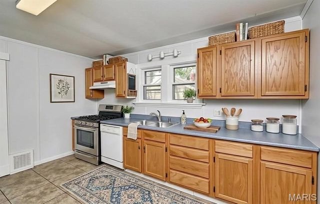 7075 Lansdowne Avenue, St Louis, MO 63109