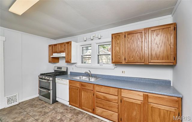 7075 Lansdowne Avenue, St Louis, MO 63109