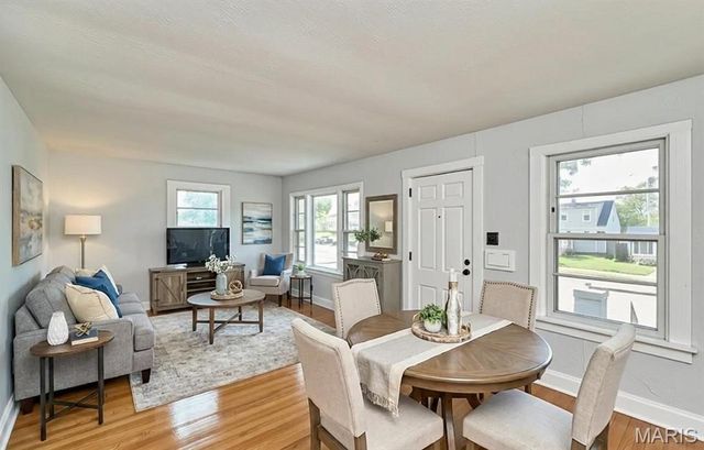 7075 Lansdowne Avenue, St Louis, MO 63109