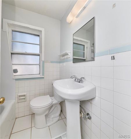 7075 Lansdowne Avenue, St Louis, MO 63109