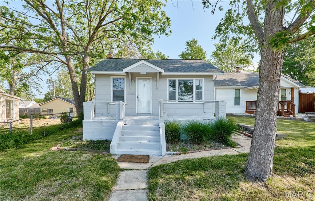7075 Lansdowne Avenue, St Louis, MO 63109