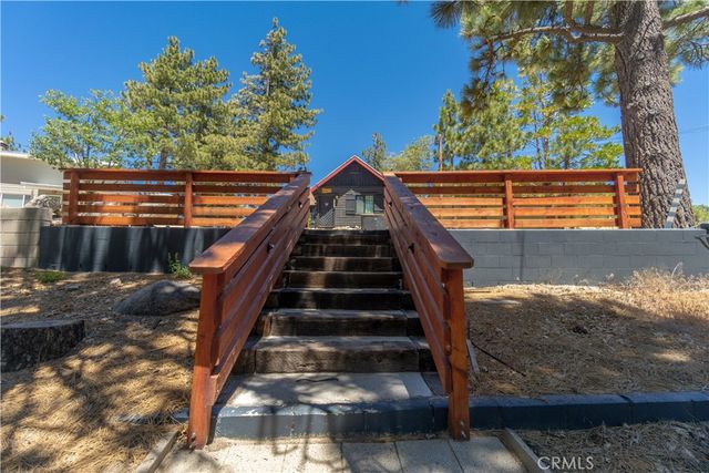 33163 Holcomb Creek, Green Valley Lake, CA 92341