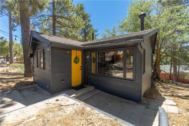 33163 Holcomb Creek, Green Valley Lake, CA 92341