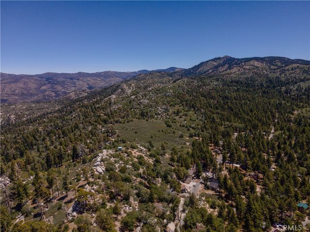 33163 Holcomb Creek, Green Valley Lake, CA 92341