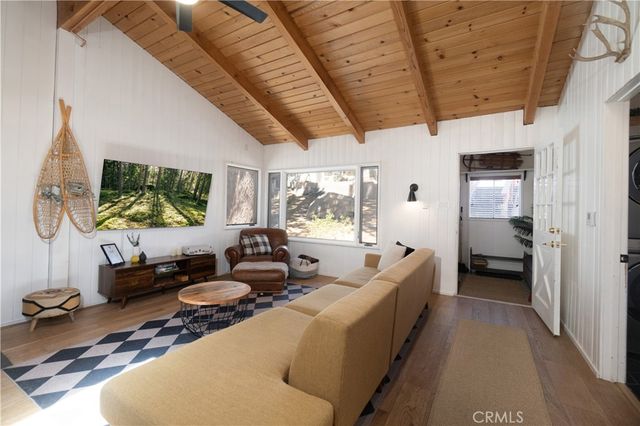 33163 Holcomb Creek, Green Valley Lake, CA 92341