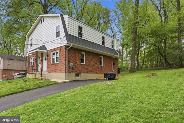 15 WHITE CLAY DR, Newark, DE 19711