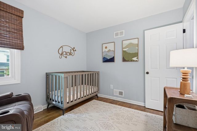 15 WHITE CLAY DR, Newark, DE 19711