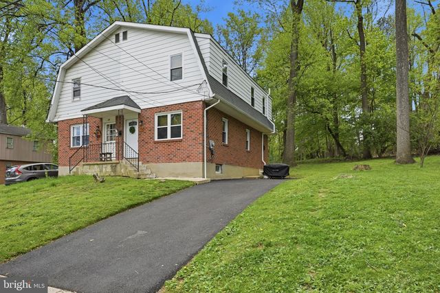 15 WHITE CLAY DR, Newark, DE 19711