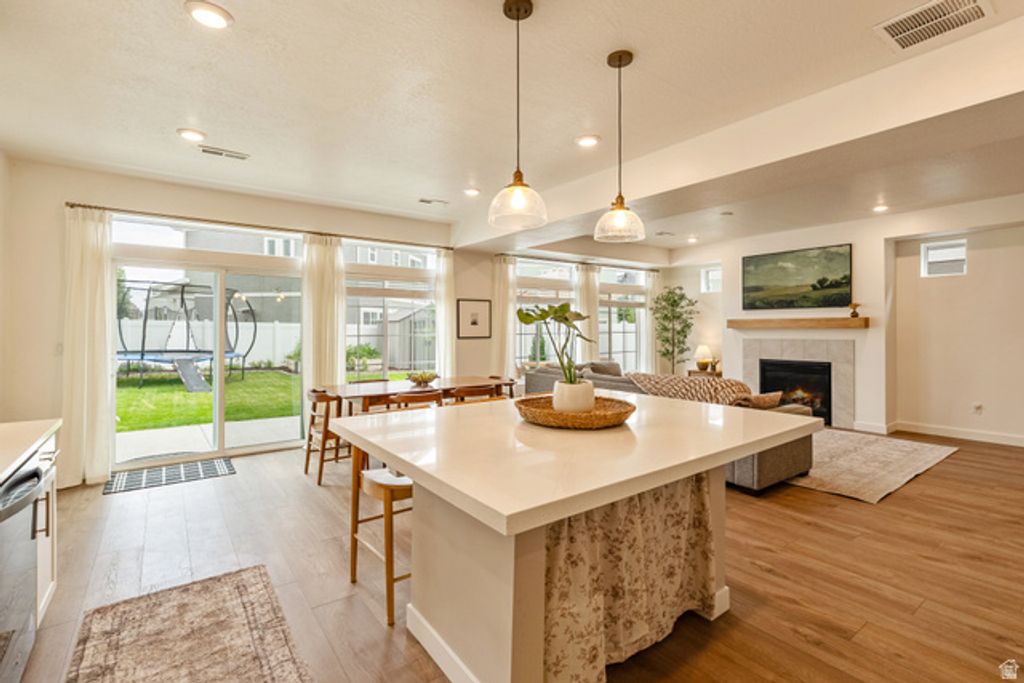 132 E CROWN POINT DR, Saratoga Springs, UT 84045 — photo 5