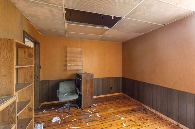 35 Lower Grape St, Chicopee, MA 01013