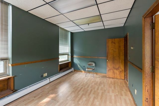35 Lower Grape St, Chicopee, MA 01013