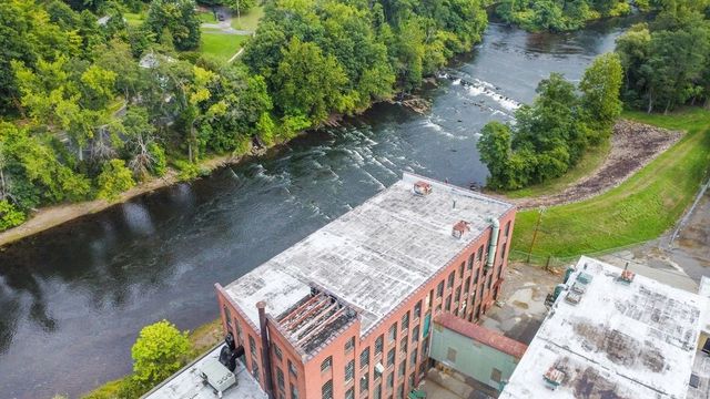 35 Lower Grape St, Chicopee, MA 01013