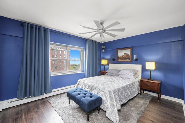 4970 N Marine Drive 1129, Chicago, IL 60640