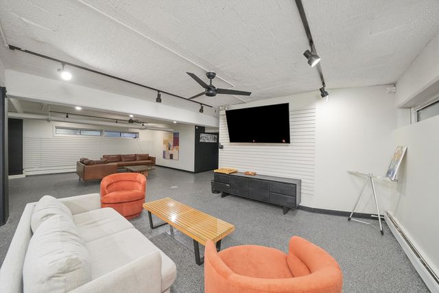 4970 N Marine Drive 1129, Chicago, IL 60640