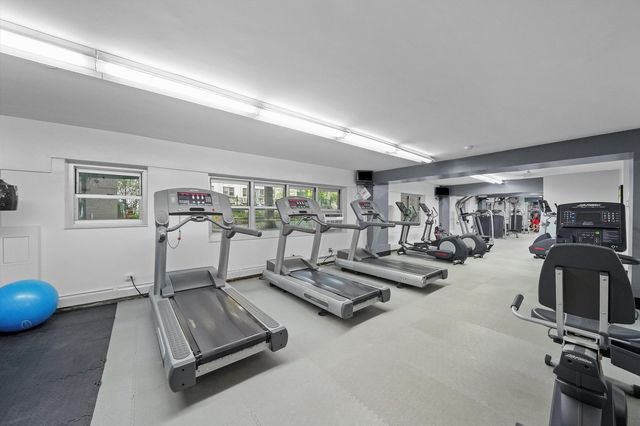 4970 N Marine Drive 1129, Chicago, IL 60640