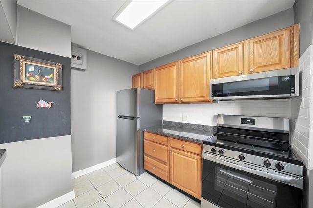 4970 N Marine Drive 1129, Chicago, IL 60640