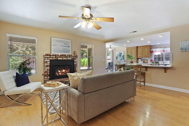 1605 Stanley Dr, Ripon, CA 95366