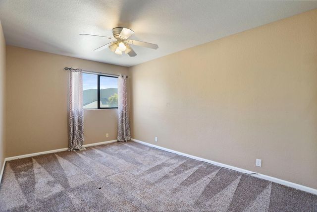 1605 Stanley Dr, Ripon, CA 95366
