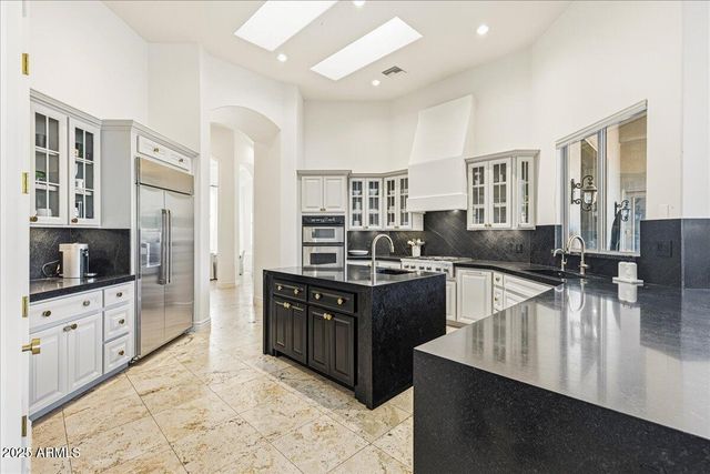 12025 N 135TH Way, Scottsdale, AZ 85259