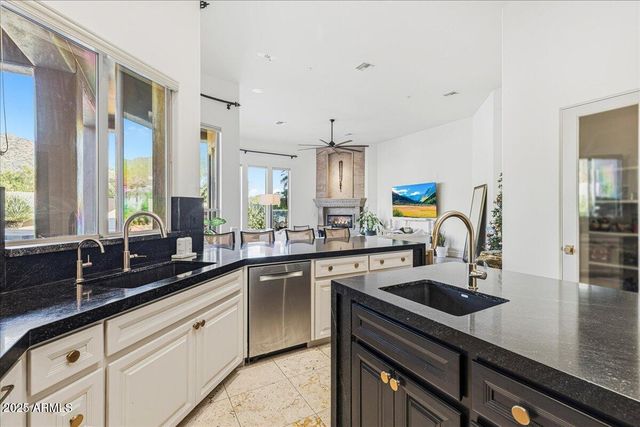 12025 N 135TH Way, Scottsdale, AZ 85259