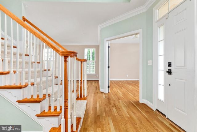 8566 SALTLICK TER, Manassas, VA 20112