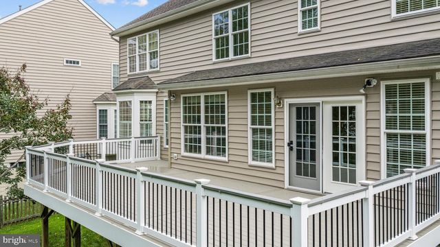 8566 SALTLICK TER, Manassas, VA 20112