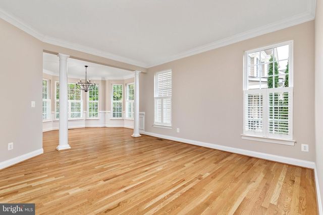 8566 SALTLICK TER, Manassas, VA 20112