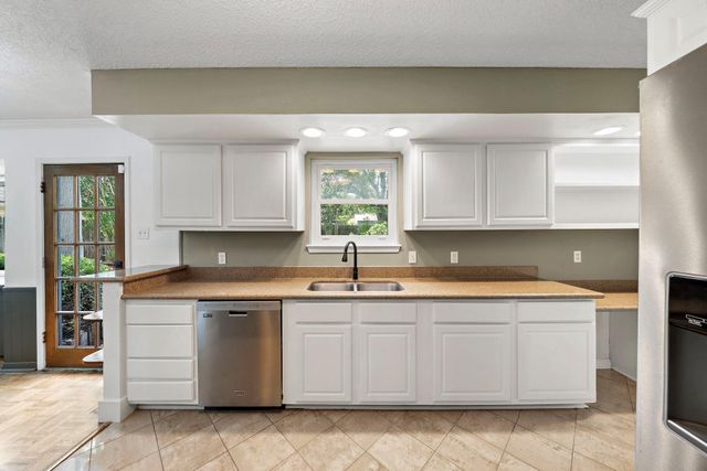 12239 Monticeto Lane, Meadows Place, TX 77477