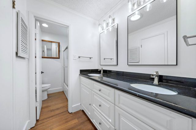 12239 Monticeto Lane, Meadows Place, TX 77477