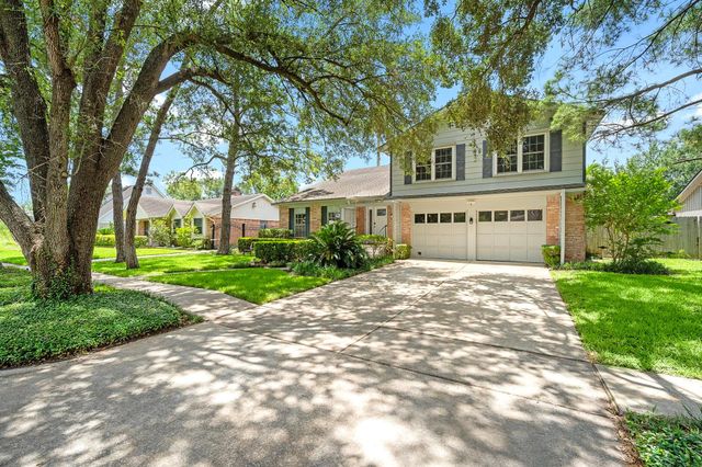 12239 Monticeto Lane, Meadows Place, TX 77477