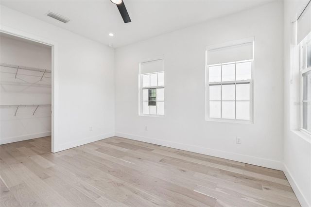 2724 5TH AVENUE S, St Petersburg, FL 33712