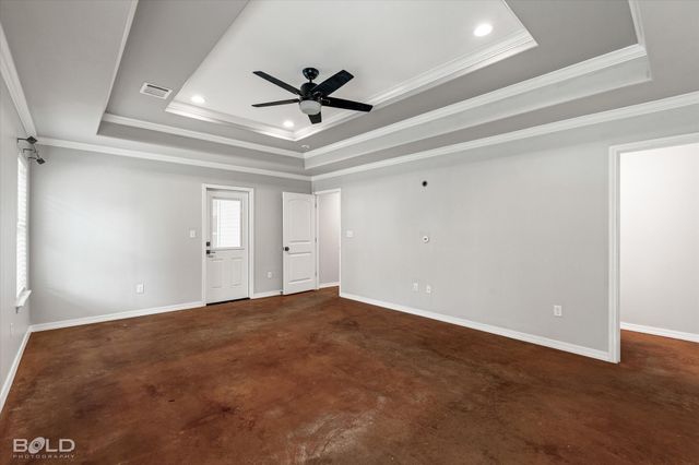 316 E Mckinley Avenue, Haughton, LA 71037