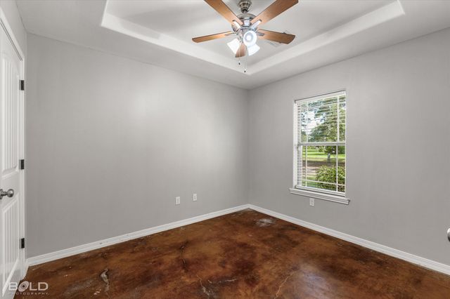 316 E Mckinley Avenue, Haughton, LA 71037