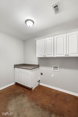 316 E Mckinley Avenue, Haughton, LA 71037