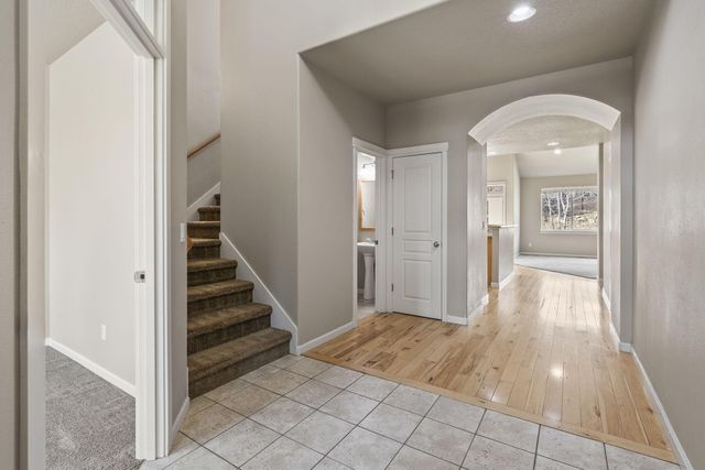 537 NW 28th Street, Redmond, OR 97756